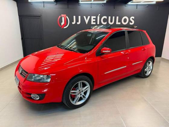 FIAT STILO 1.8 MPI 8V FLEX 4P AUTOMATIZADO FIAT STILO 1.8 MPI 8V FLEX 4P AUTOMATIZADO